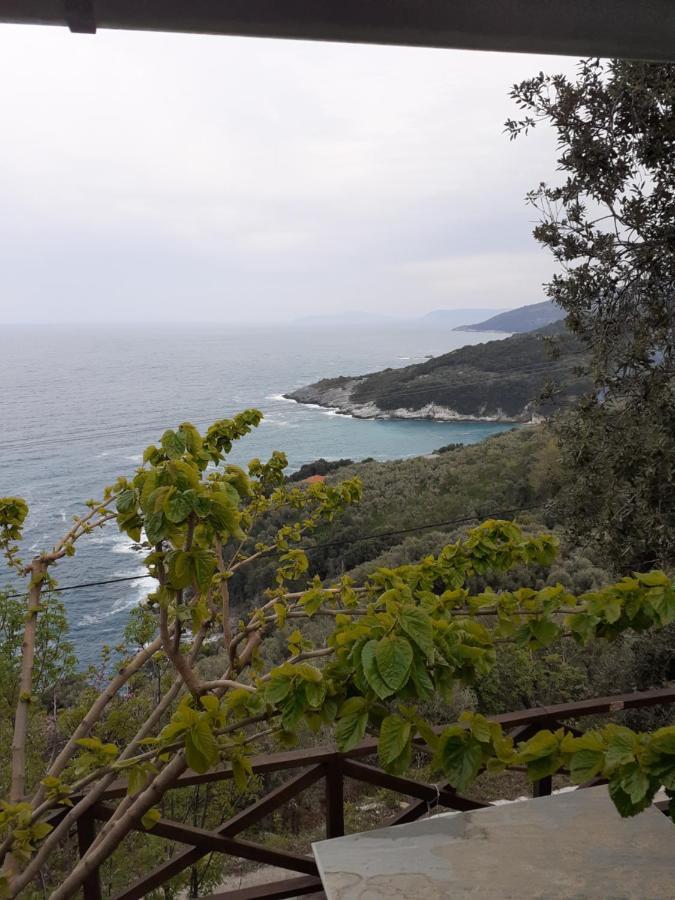 Villa Limnionas Sunview Xorychti Esterno foto